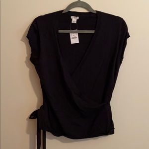 Short sleeve sweater wrap top